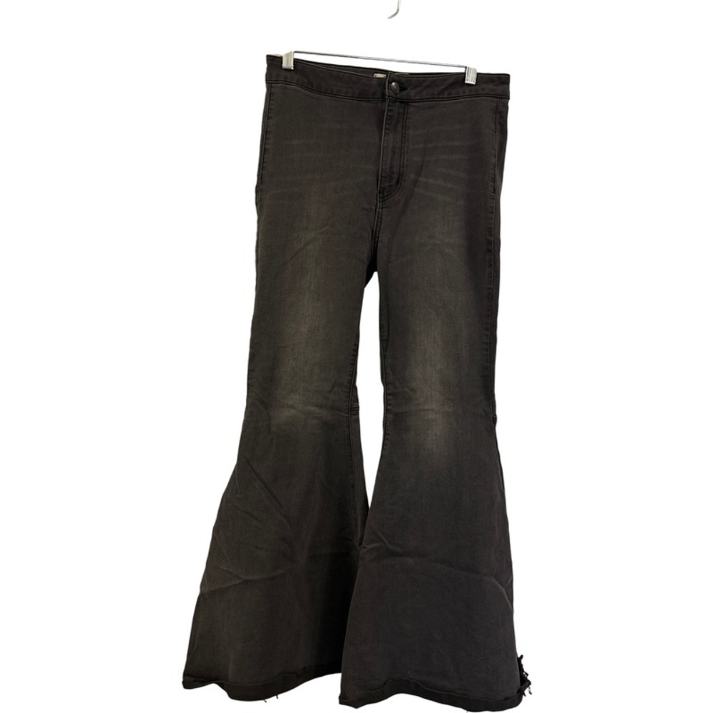 We the‎ Free Women's Bell Bottom Jeans Size 30 Black Denim Flared Leg